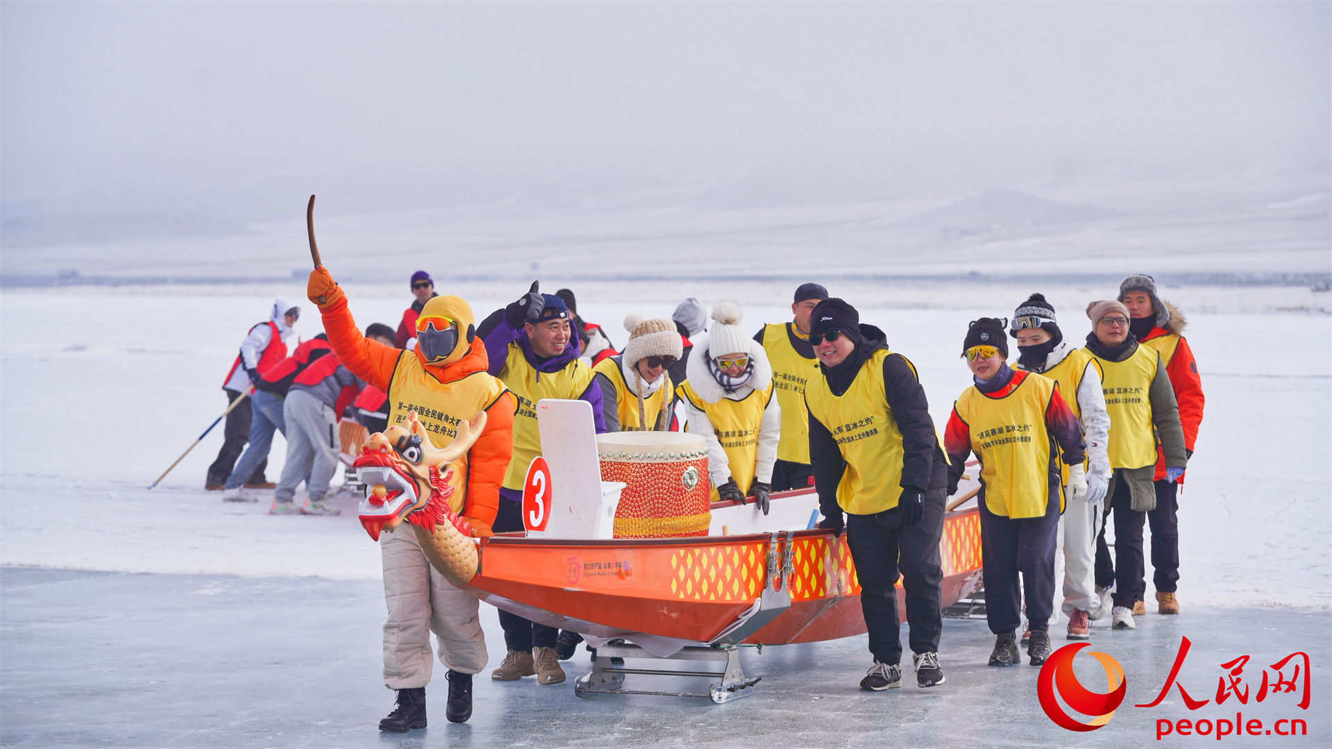 新疆賽里木湖：舟行冰湖上 人在畫中賽【6】